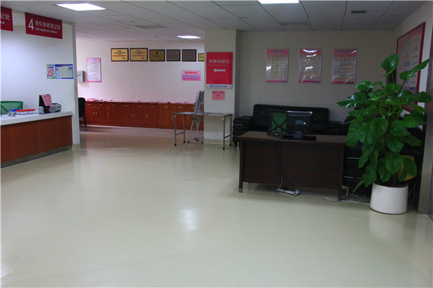 醫院PVC地板多少錢一平方米